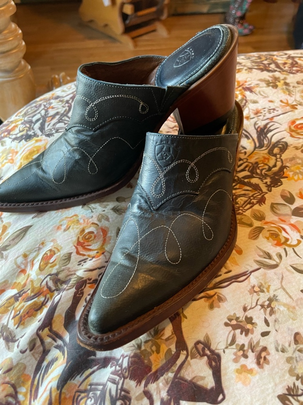 Ariat Leather Western Mule Clogs - Picture 2 of 7